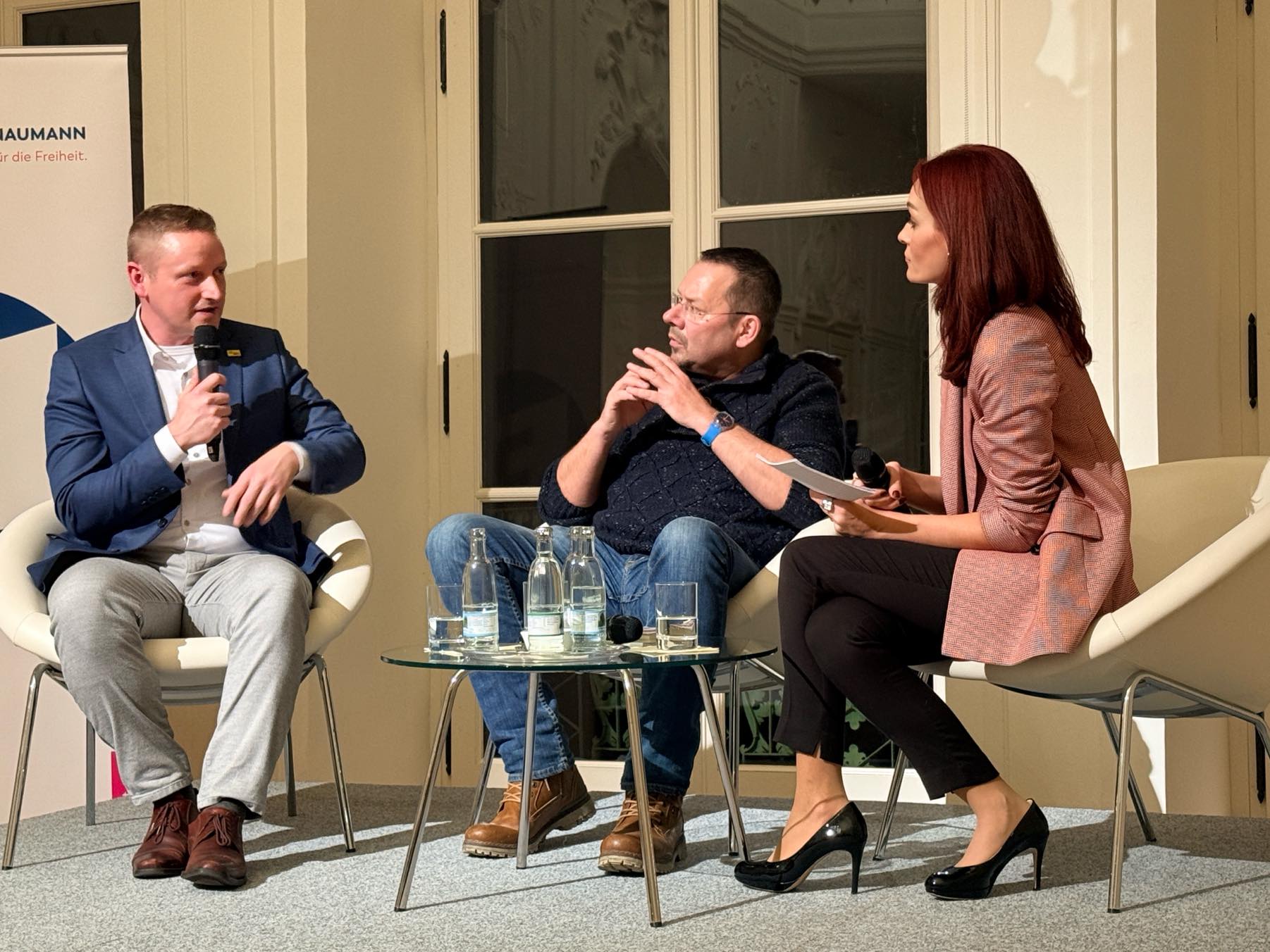Torsten Klöppel auf dem Podium mit Marko Martin
